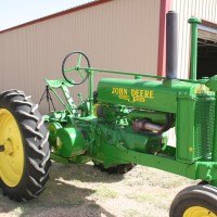 John Deere G