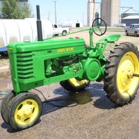 John Deere H